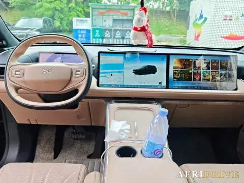 2025 Xpeng G9 5