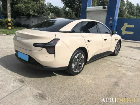 2024 Xpeng MONA M03 5