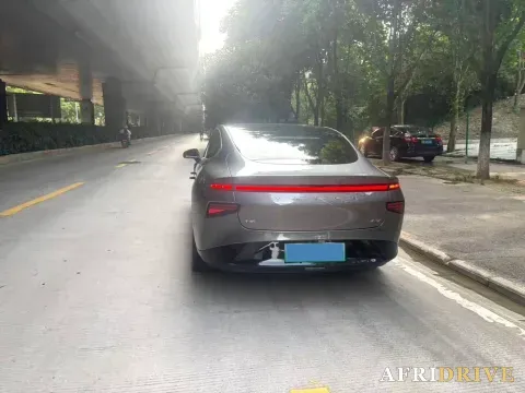 2022 Xpeng P7 3