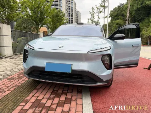 2024 NIO ES6 2