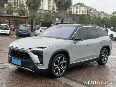 2020 NIO ES8