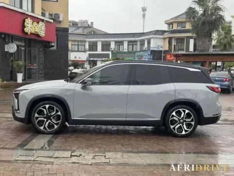2020 NIO ES8 2