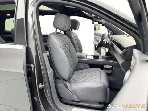2026 NIO ES8 5