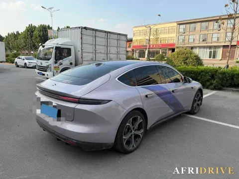 2025 NIO ET5 7