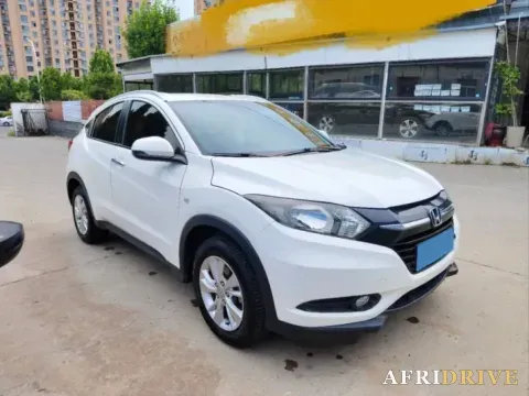 2017 Honda Vezel 2