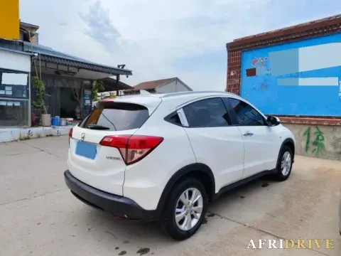 2017 Honda Vezel 6