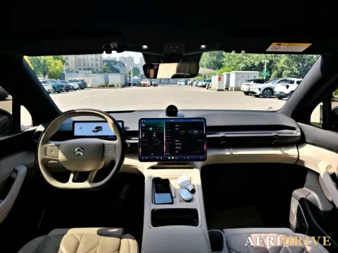 2025 NIO ES6 4