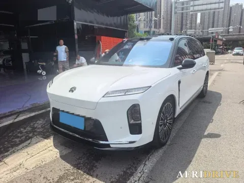 2026 NIO ES8