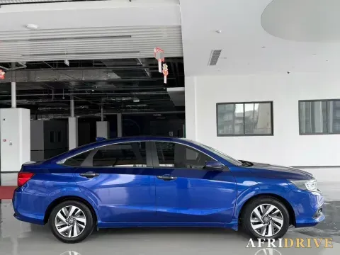 2019 Honda Crider 4