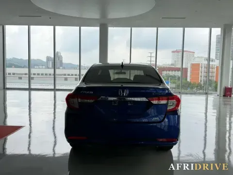2019 Honda Crider 6