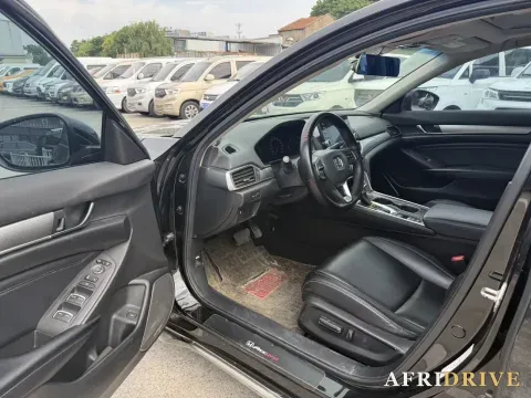 2018 Honda Accord 4
