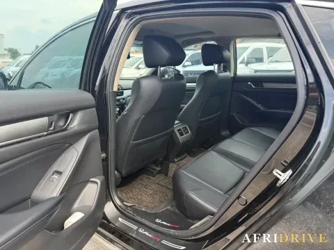 2018 Honda Accord 5