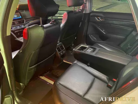 2022 Honda Accord 4