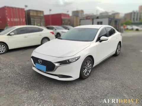 2021 Mazda 3 Axela