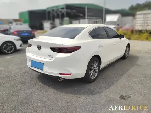 2021 Mazda 3 Axela 7