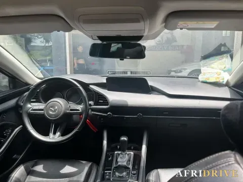 2021 Mazda 3 Axela 6