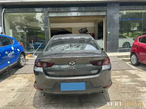 2021 Mazda 3 Axela 7