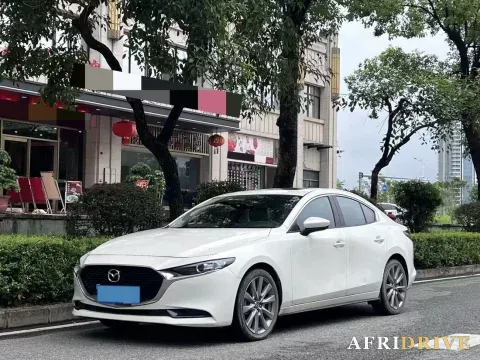 2021 Mazda 3 Axela