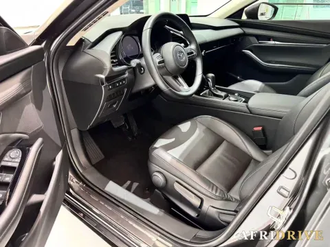 2022 Mazda 3 Axela 5