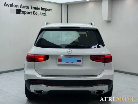 2020 Mercedes-Benz GLB Class 5