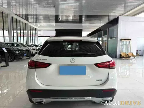 2020 Mercedes-Benz GLA Class 3