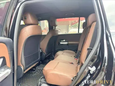 2022 Mercedes-Benz GLB Class 2