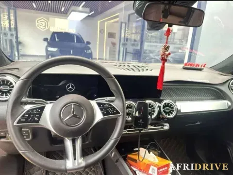 2022 Mercedes-Benz GLB Class 3