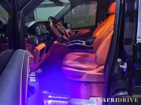 2023 Mercedes-Benz Vito 5