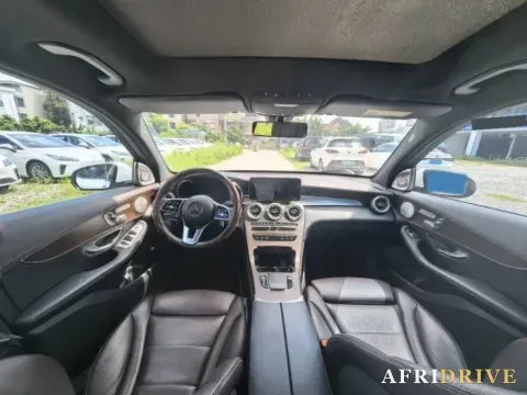 2020 Mercedes-Benz GLC Class 2