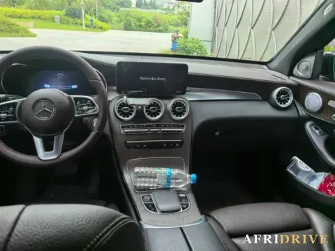 2022 Mercedes-Benz GLC Class 3
