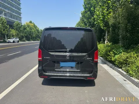 2020 Mercedes-Benz V Class 6