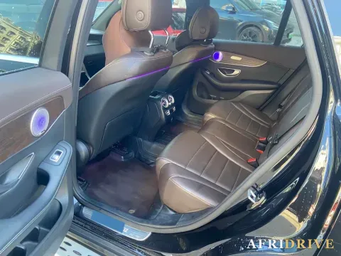 2022 Mercedes-Benz GLC Class 5
