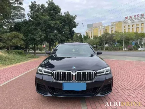 2023 BMW 5 Series 2
