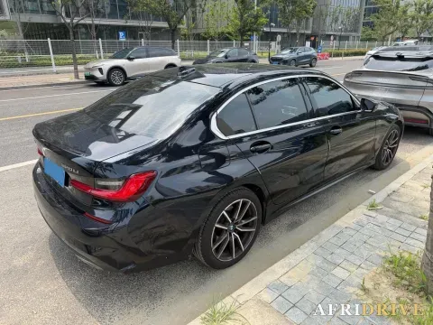 2021 BMW 3 Series 8