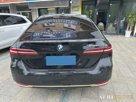 2024 BMW 5 Series 5