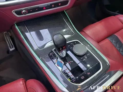 2020 BMW X5 M 8