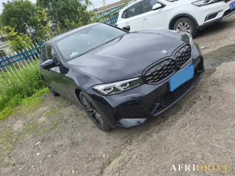 2023 BMW 3 Series 2