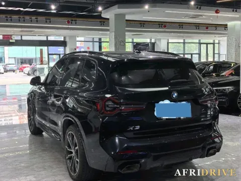 2023 BMW X3 5