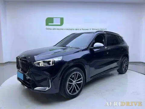 2023 BMW X1