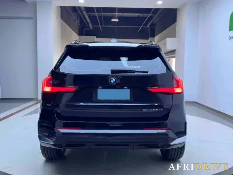 2023 BMW X1 2