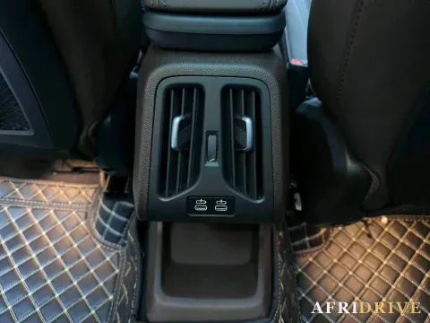 2023 BMW X1 8