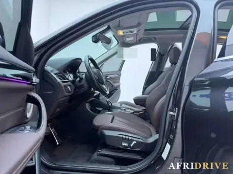 2021 BMW X1 4