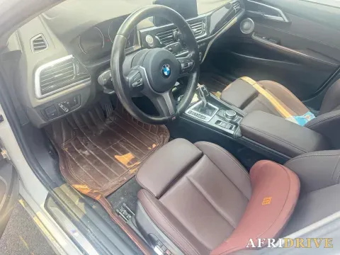 2021 BMW 1 Series 2