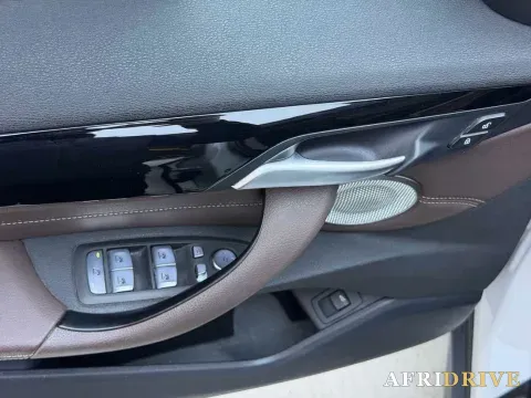 2021 BMW X1 4