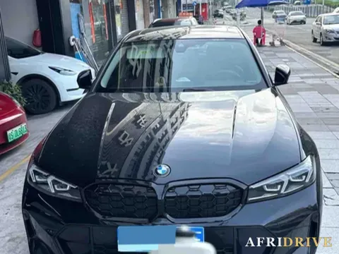 2023 BMW 3 Series 2