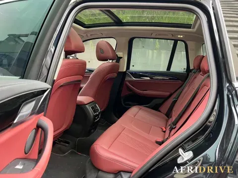 2023 BMW X3 5