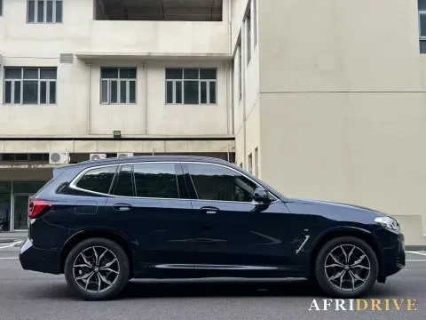 2023 BMW X3 7