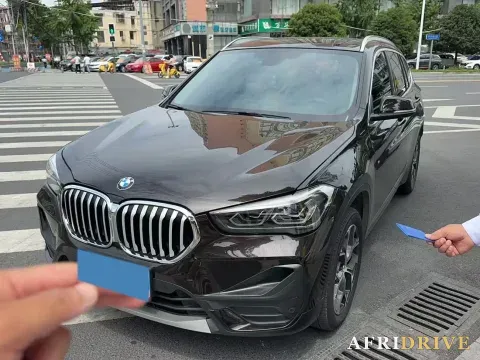 2022 BMW X1