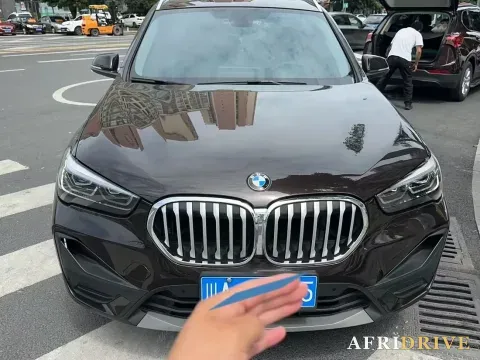 2022 BMW X1 3