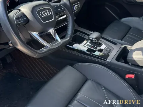 2022 Audi Q5L 4